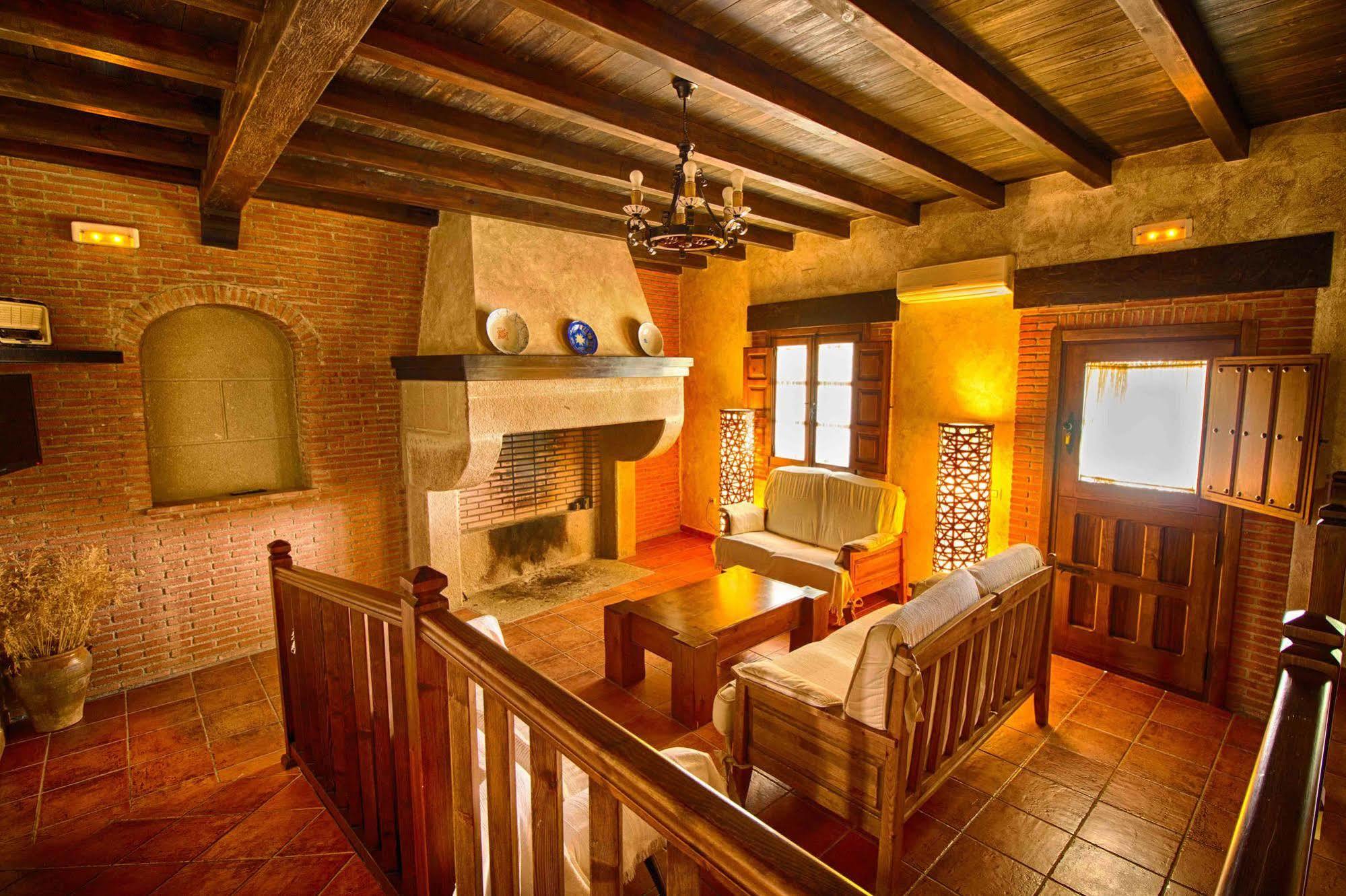 Casa Rural Tia Tomasa Malpartida De Plasencia Extérieur photo